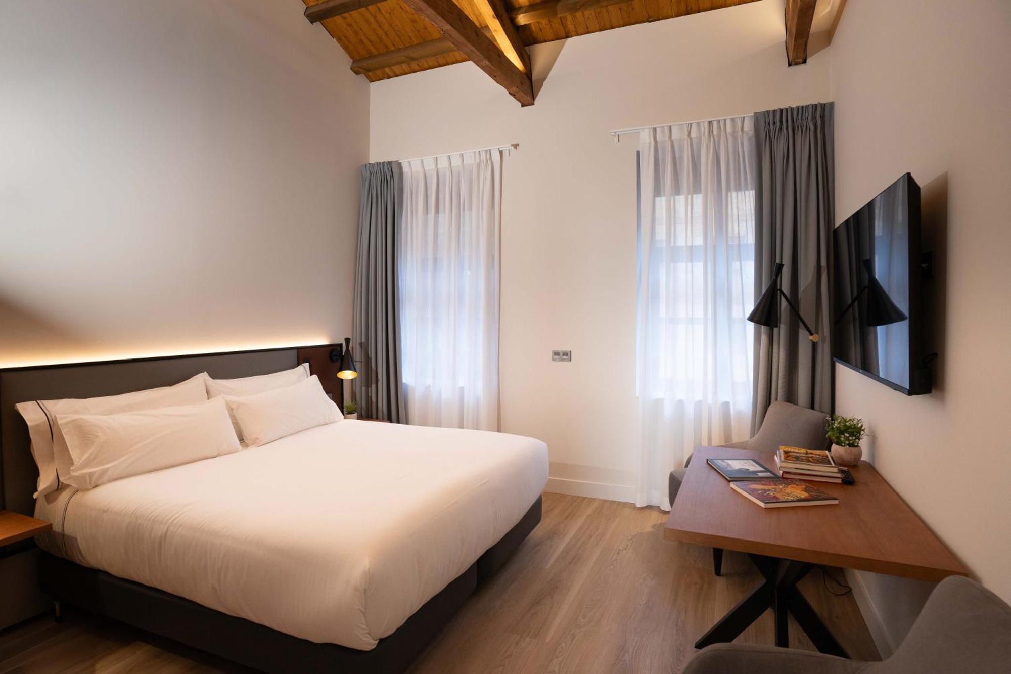 Prisma Suites Salamanque Extérieur photo