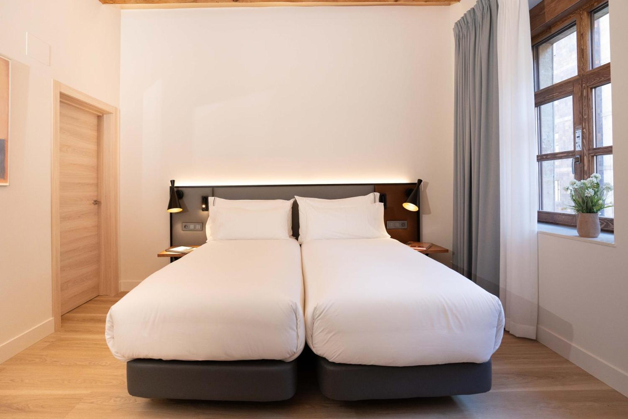 Prisma Suites Salamanque Extérieur photo