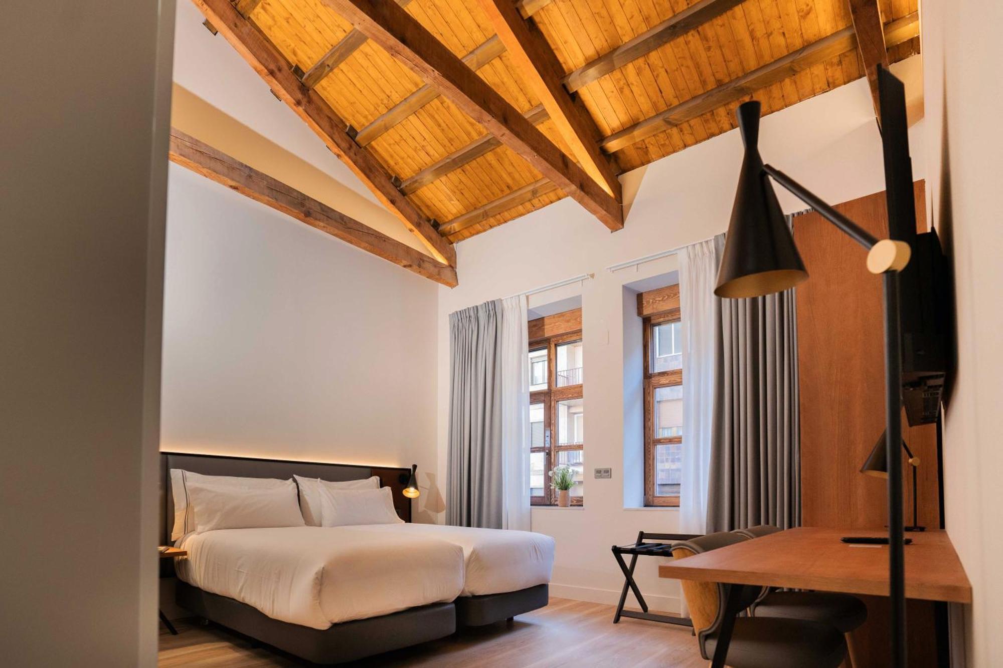 Prisma Suites Salamanque Extérieur photo